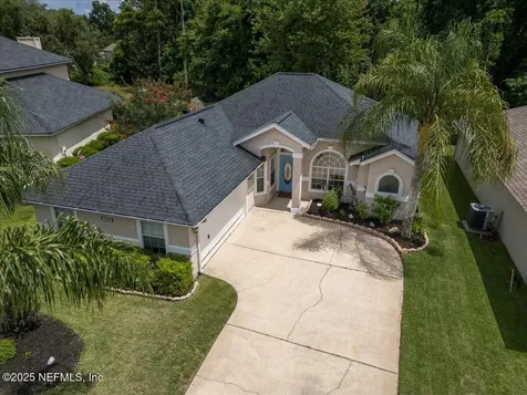 2888 Majestic Oaks Lane Green Cove Springs FL 32043