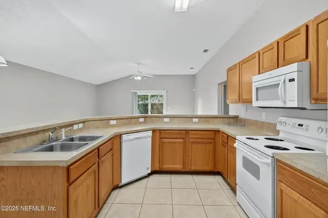 2821 Cross Creek Drive Green Cove Springs FL 32043