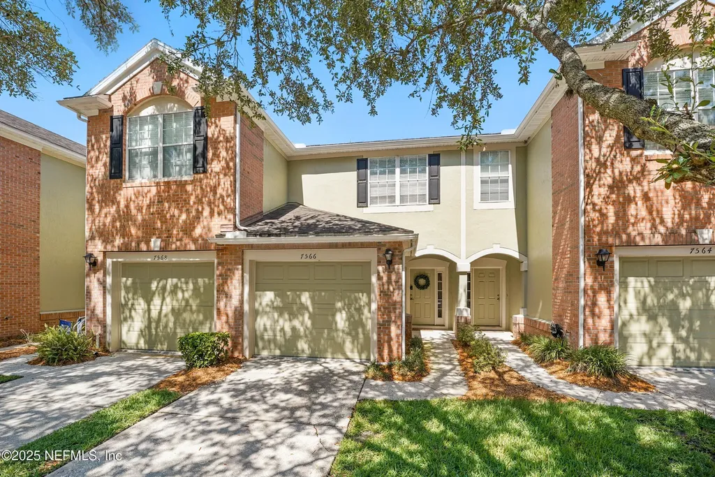 7566 Scarlet Ibis Lane Jacksonville FL 32256