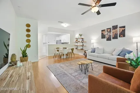7566 Scarlet Ibis Lane Jacksonville FL 32256
