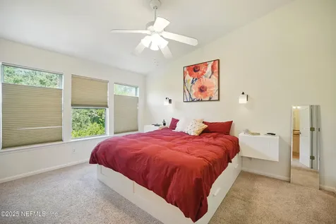 7566 Scarlet Ibis Lane Jacksonville FL 32256