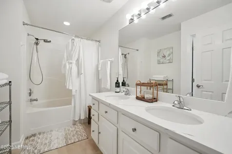 7566 Scarlet Ibis Lane Jacksonville FL 32256