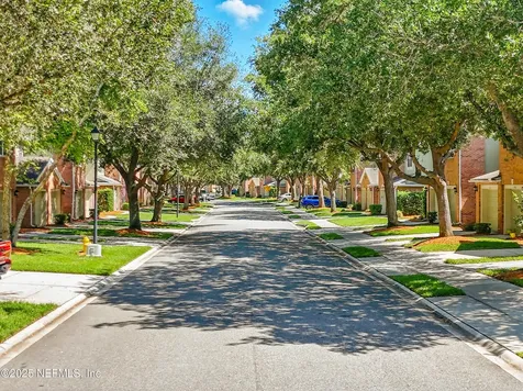 7566 Scarlet Ibis Lane Jacksonville FL 32256