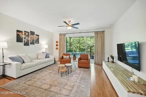7566 Scarlet Ibis Lane Jacksonville FL 32256