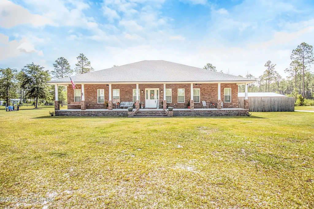 14157 Glen Farms Drive Glen St. Mary FL 32040