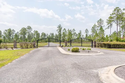 14157 Glen Farms Drive Glen St. Mary FL 32040