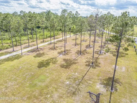 14157 Glen Farms Drive Glen St. Mary FL 32040