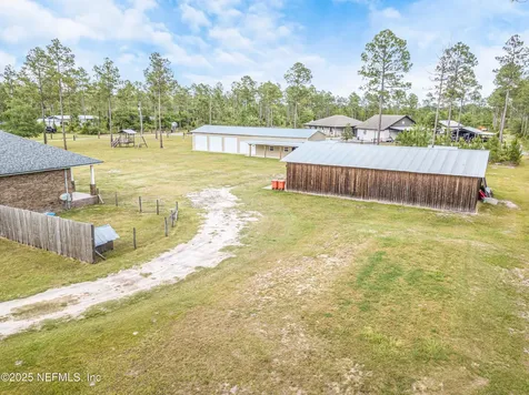 14157 Glen Farms Drive Glen St. Mary FL 32040