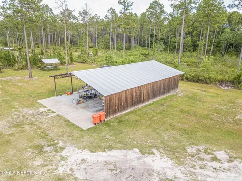 14157 Glen Farms Drive Glen St. Mary FL 32040
