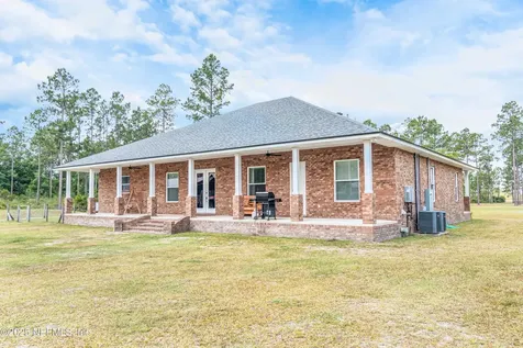 14157 Glen Farms Drive Glen St. Mary FL 32040