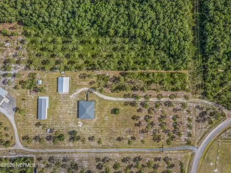 14157 Glen Farms Drive Glen St. Mary FL 32040
