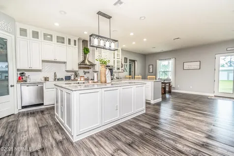 14157 Glen Farms Drive Glen St. Mary FL 32040
