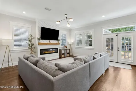 3678 Boone Park Avenue Jacksonville FL 32205