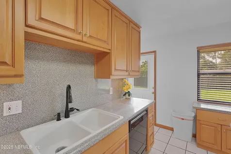 3344 Queen Ann Lane Jacksonville FL 32257