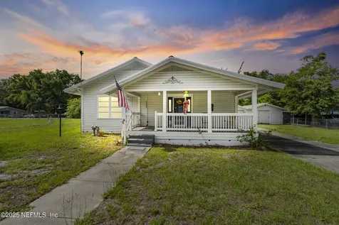 2505 State Street Palatka FL 32177