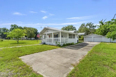 2505 State Street Palatka FL 32177