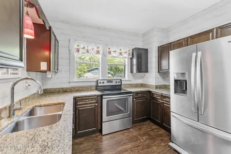 2505 State Street Palatka FL 32177