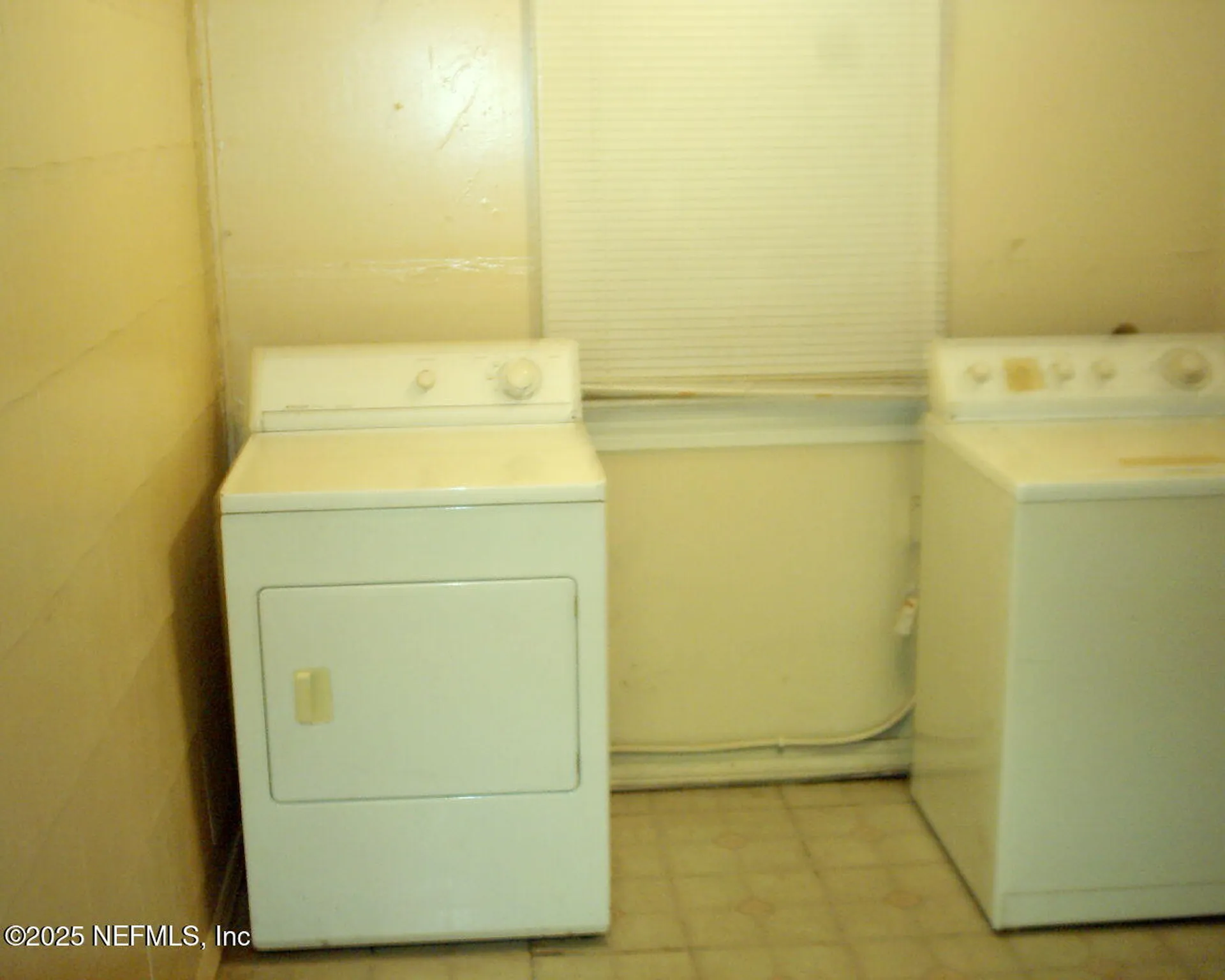 1050 Alderside Street Jacksonville FL 32208