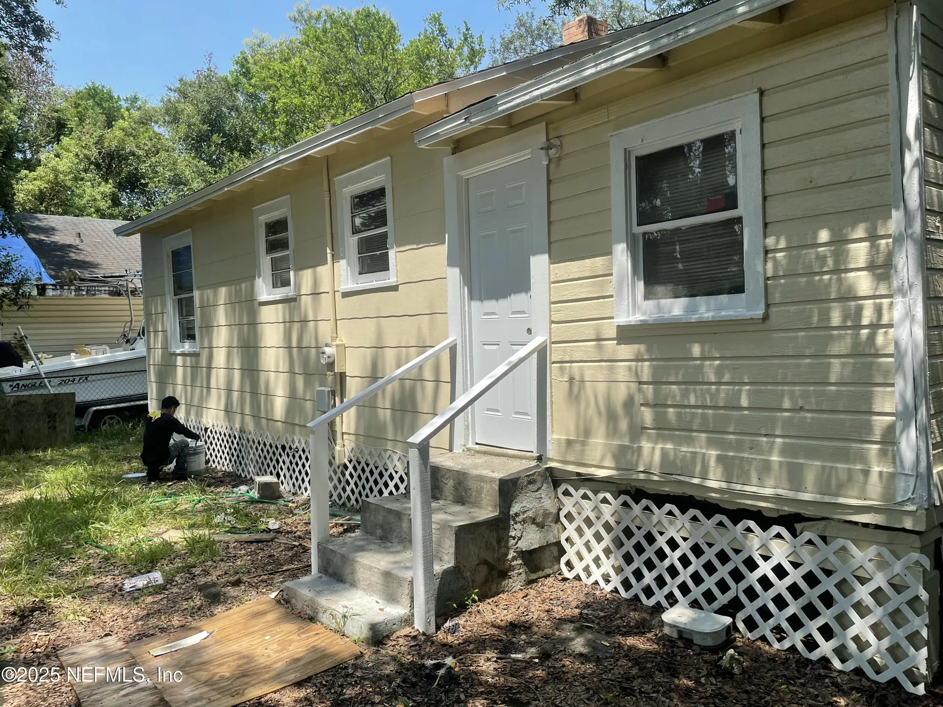 1050 Alderside Street Jacksonville FL 32208