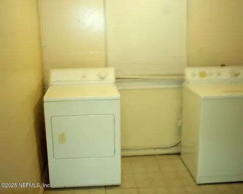 1050 Alderside Street Jacksonville FL 32208