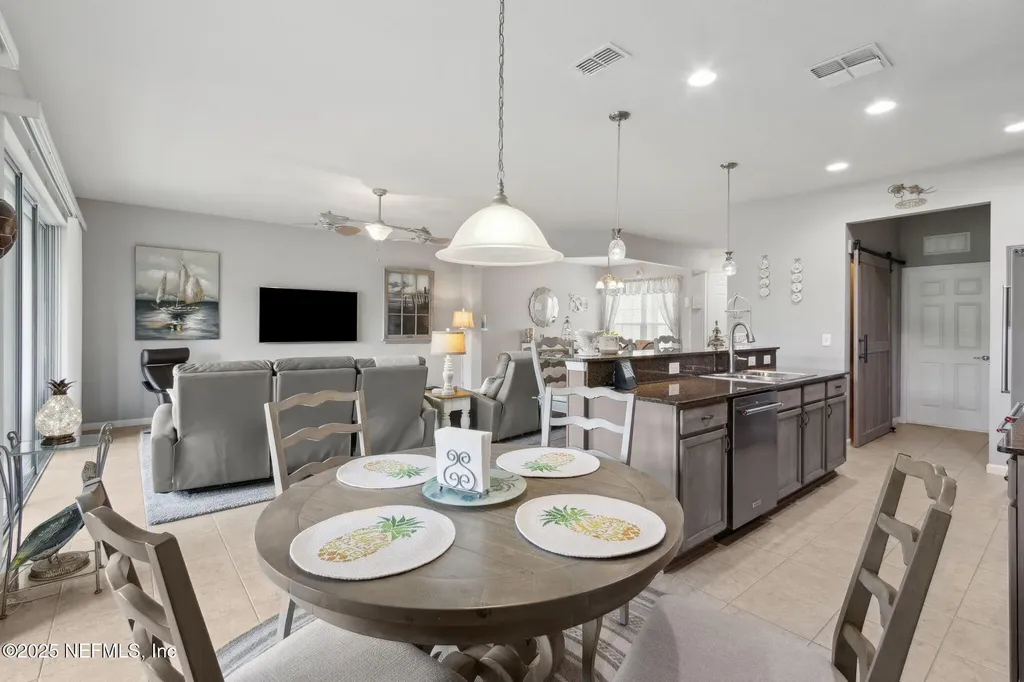 14137 Mahogany Avenue Jacksonville FL 32258