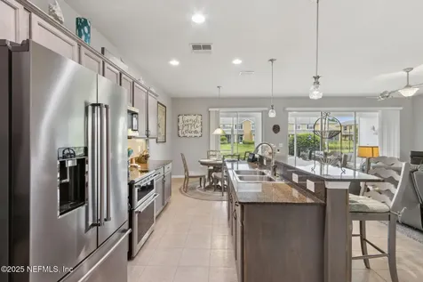 14137 Mahogany Avenue Jacksonville FL 32258