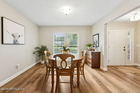 9423 Lita Road W Jacksonville FL 32257