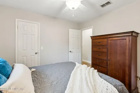 9423 Lita Road W Jacksonville FL 32257