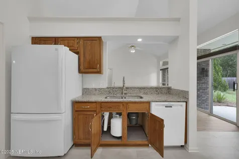 1910 Hibernia Court Jacksonville FL 32223