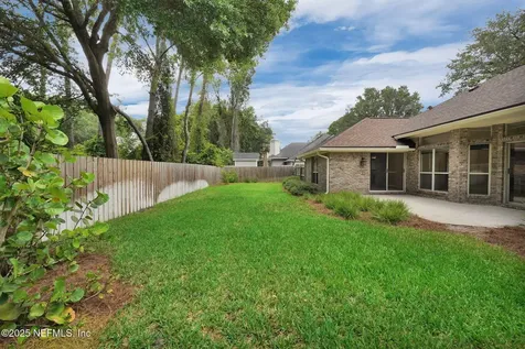 1910 Hibernia Court Jacksonville FL 32223