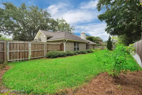 1910 Hibernia Court Jacksonville FL 32223
