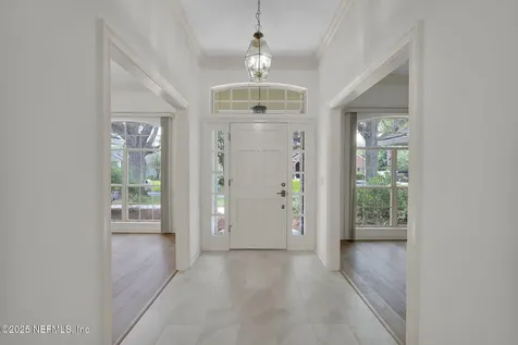 1910 Hibernia Court Jacksonville FL 32223