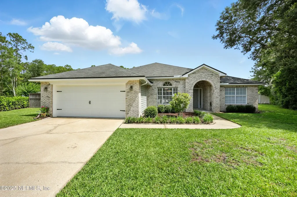 8019 Sable Creek Drive E Jacksonville FL 32244