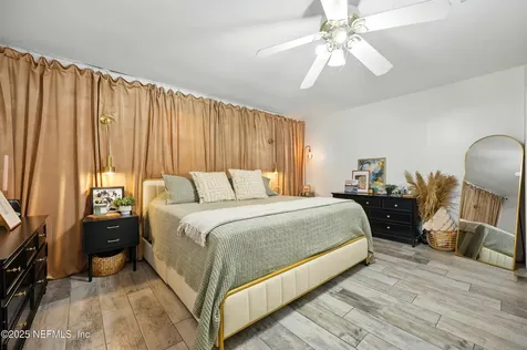9940 Carbondale Drive W Jacksonville FL 32208