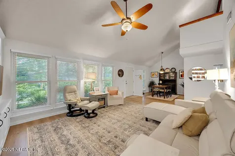 4753 Marsh Hammock Drive W Jacksonville FL 32224