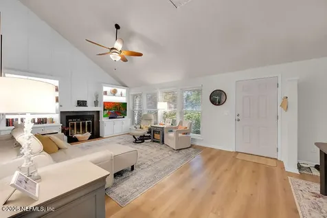 4753 Marsh Hammock Drive W Jacksonville FL 32224