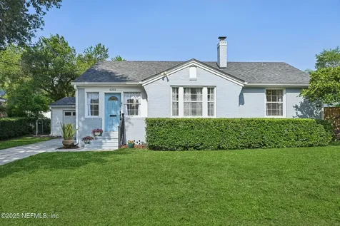 4253 Redwood Avenue Jacksonville FL 32207