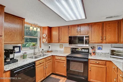 5604 Swamp Fox Road Jacksonville FL 32210