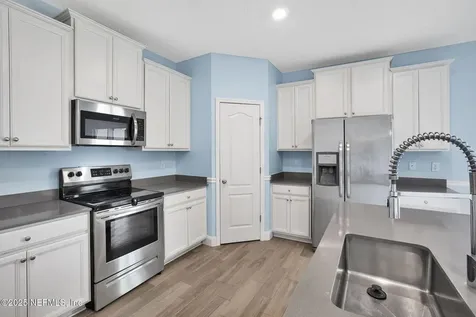 1573 Mathews Manor Drive Jacksonville FL 32211