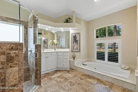 7811 Mc Laurin Road N Jacksonville FL 32256