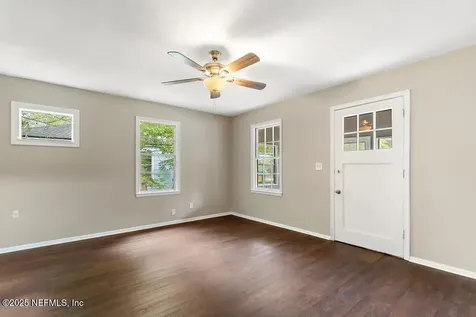 937 Stark Street Jacksonville FL 32208