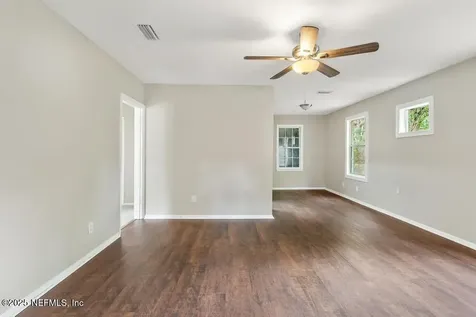 937 Stark Street Jacksonville FL 32208