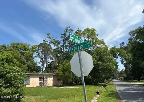 2548 Wisteria Street Jacksonville FL 32209
