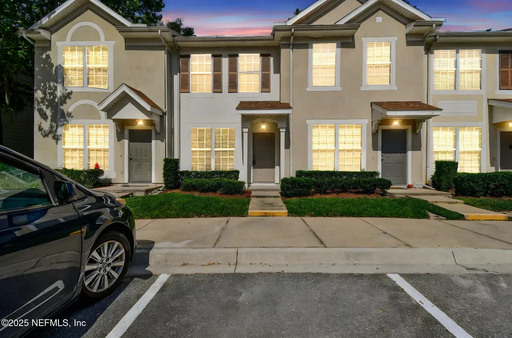 3542 Lone Tree Lane Jacksonville FL 32216