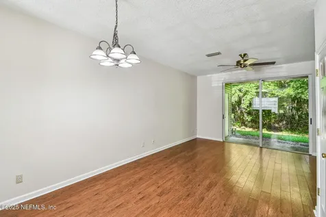 3542 Lone Tree Lane Jacksonville FL 32216