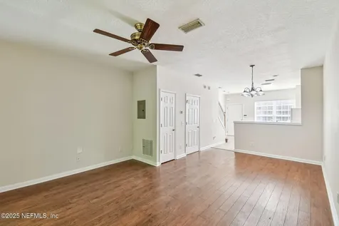 3542 Lone Tree Lane Jacksonville FL 32216