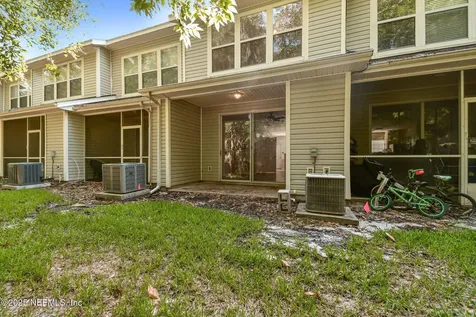 3542 Lone Tree Lane Jacksonville FL 32216