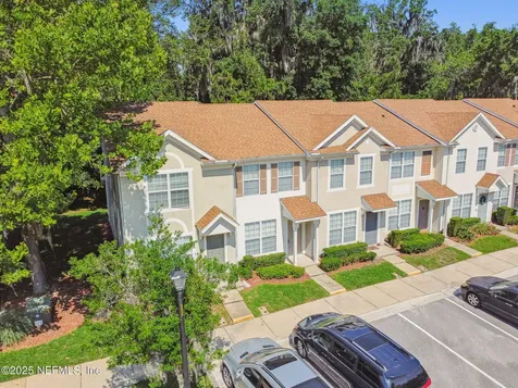 3542 Lone Tree Lane Jacksonville FL 32216