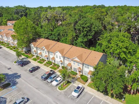 3542 Lone Tree Lane Jacksonville FL 32216