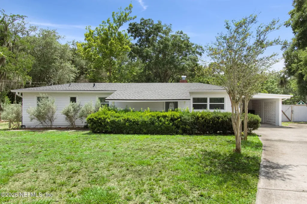 2814 Peach Drive Jacksonville FL 32246